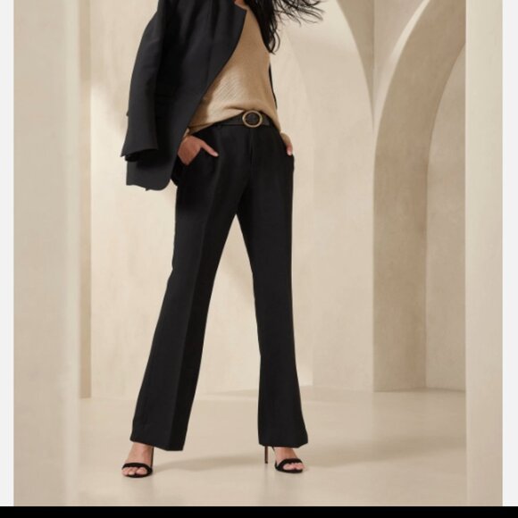 Banana Republic Pants - Banana Republic High Rise Bootcut Fit Black Pants Trousers Size 4P
